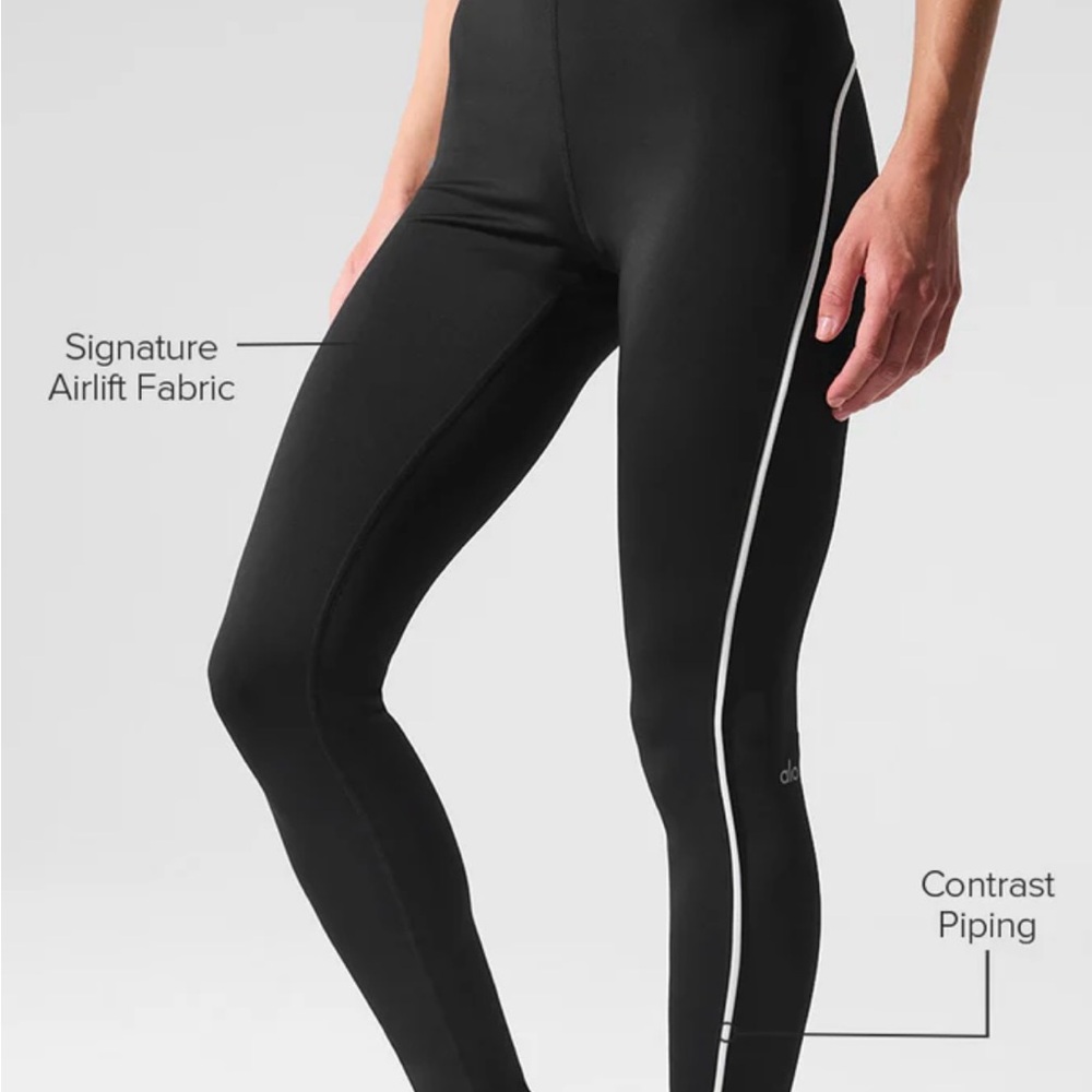 ALO Yoga Black Leggings with White Piping